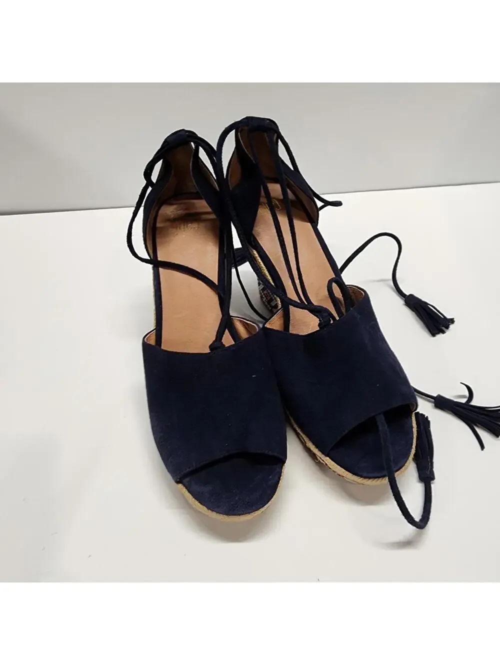 CAbi Isla Navy Suede Leather Wedge Espadrille Sandals Tassels Size 8 EUC